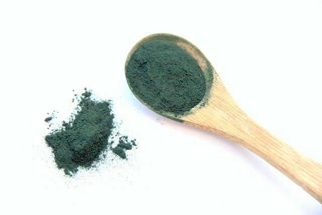 spirulina, seaweed, vegetable proteins